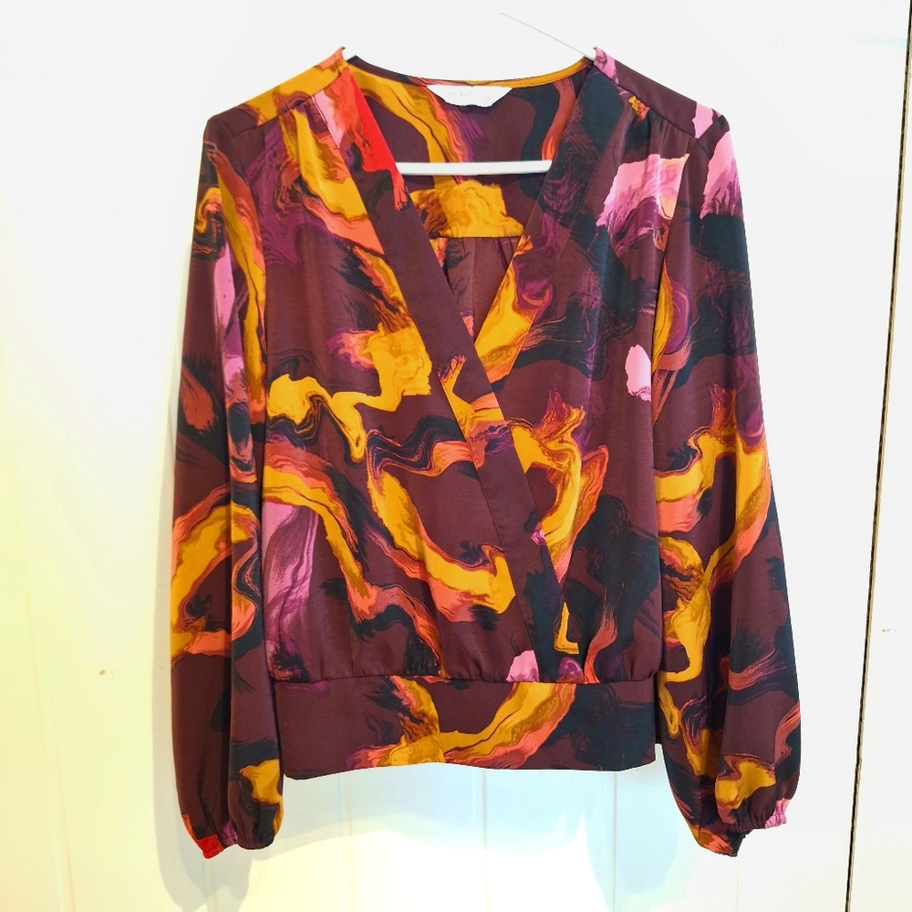 NWOT Nine West Multicolor Abstract Bishop Sleeve Blouse Size Large Maroon Gold - Picture 1 of 3